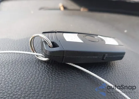 2006 BMW 325I I from USA, damaged, VIN WBAVB13536PY46357